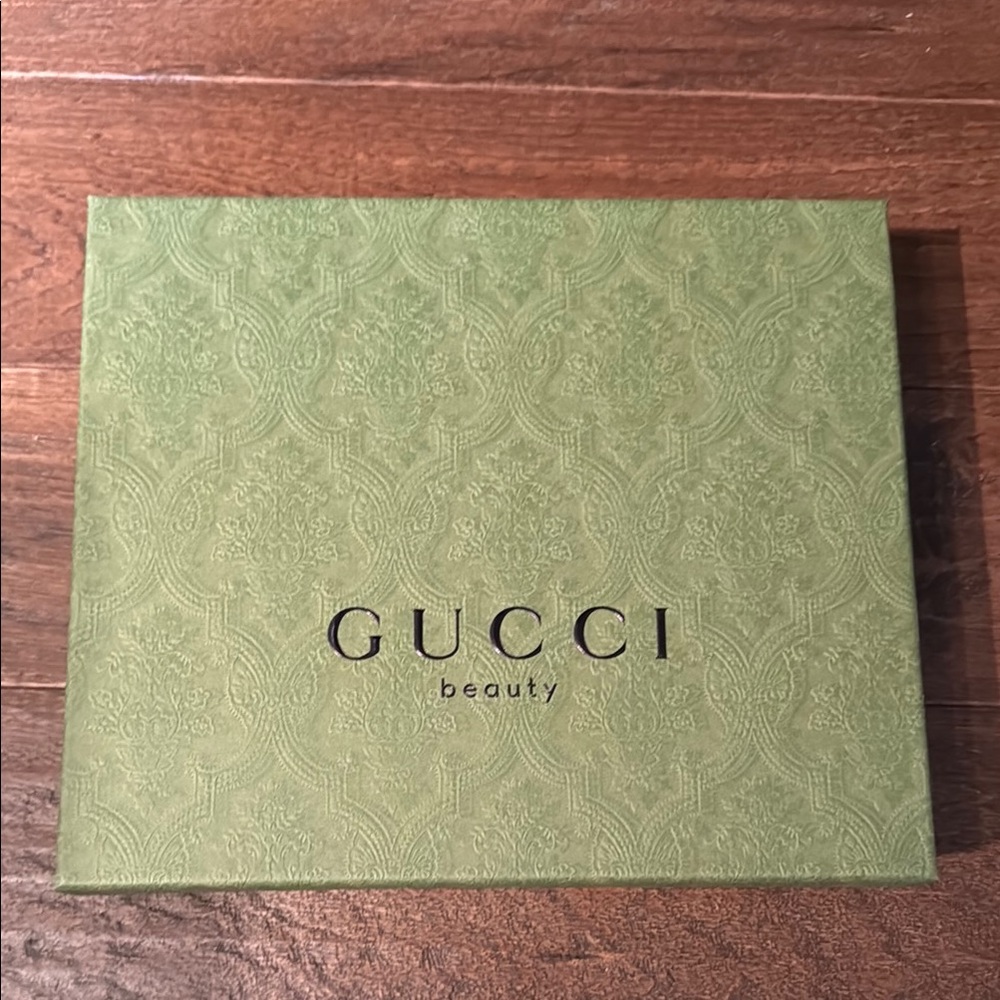 Gucci Beauty Green Box